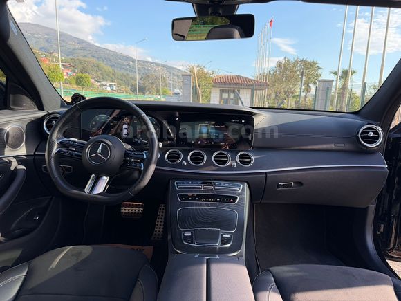  Mercedes - Benz E 200 d AMG 2023 Model / 32,000 km