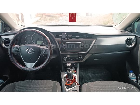 Sahibinden Toyota Auris 1.4 D-4D Active 2013 Model