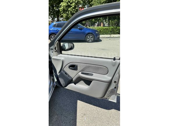 Sahibinden Renault Clio 1.4 Alize 2006 Model 