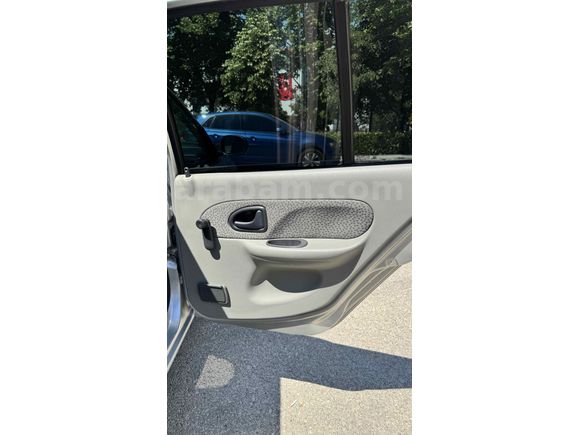 Sahibinden Renault Clio 1.4 Alize 2006 Model 