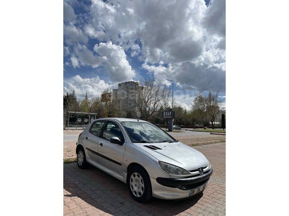 Sahibinden Peugeot 206 1.4 HDi X-Design 2006 Model 
