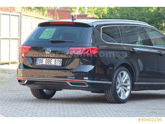 BOYASIZ 2022 PASSAT VARİANT 1.5 150 HP ELEGANCE YETKL SERVS BKM