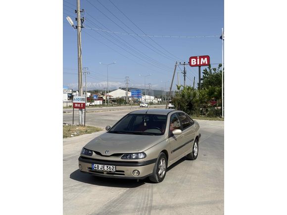 Sahibinden Renault Laguna 1.9 DTi RXE 1999 Model 