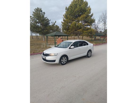 Sahibinden Skoda Rapid 1.4 TDI Ambition 2016 Model  215.000 km Beyaz