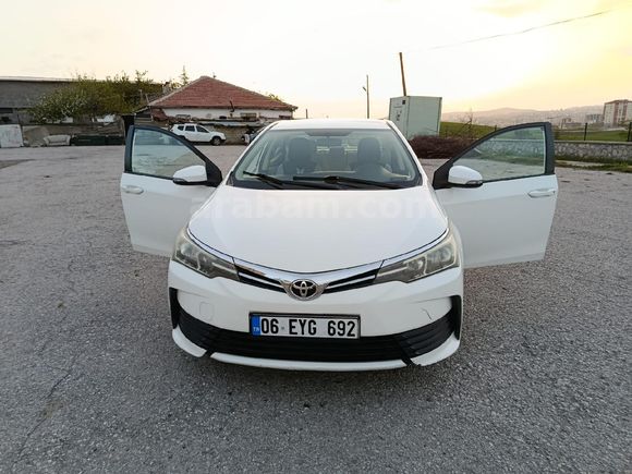 Sahibinden Toyota Corolla 1.33 Life 2016 Model   Beyaz