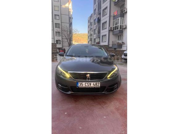 Sahibinden Peugeot 308 1.2 PureTech Style Tech 2020 Model  150.000 km Füme