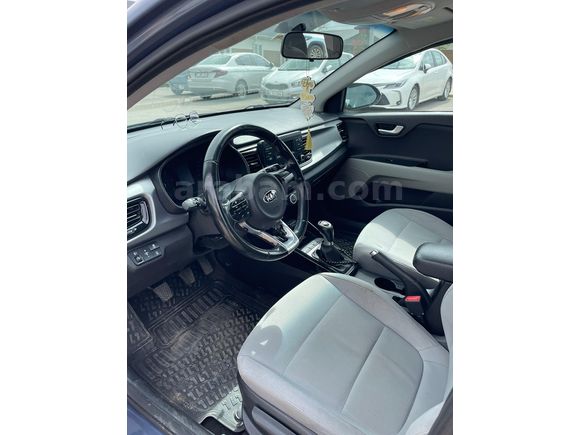 Kia rio 1.4CRDİ WGT 2018 model sahibinden temiz