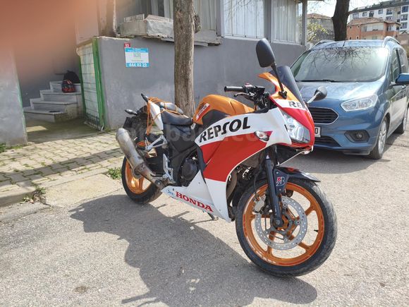 hasar kayıtsız temize yakın cbr250r