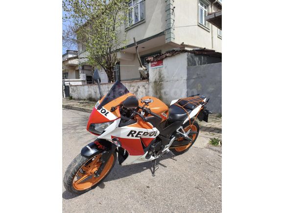 hasar kayıtsız temize yakın cbr250r