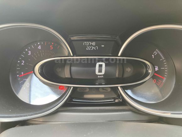 Sahibinden Renault Clio 1.5 dCi Touch 2018 Model  175.000 km Kırmızı