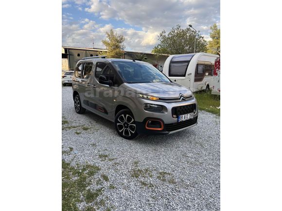 Citroen Berlingo  Shine Bold 2023 Model  XTR paket