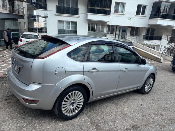 Sahibinden Ford Focus 1.6 Titanium 2009 Model 