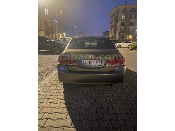 Sahibinden Honda Civic 1.6i VTEC Elegance 2007 Model
