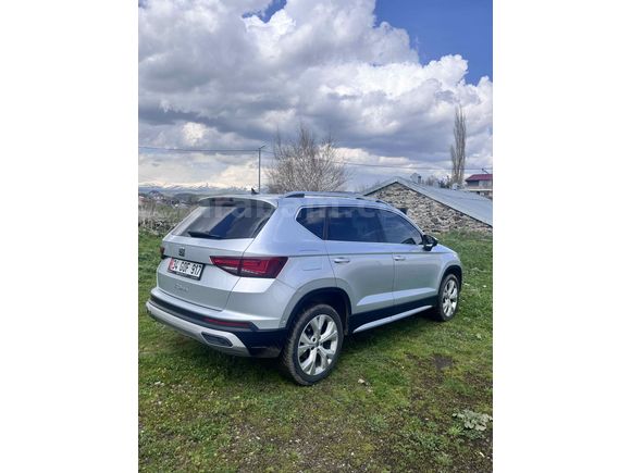Sahibinden Seat Ateca 1.5 EcoTSI Xperience 2023 Model 