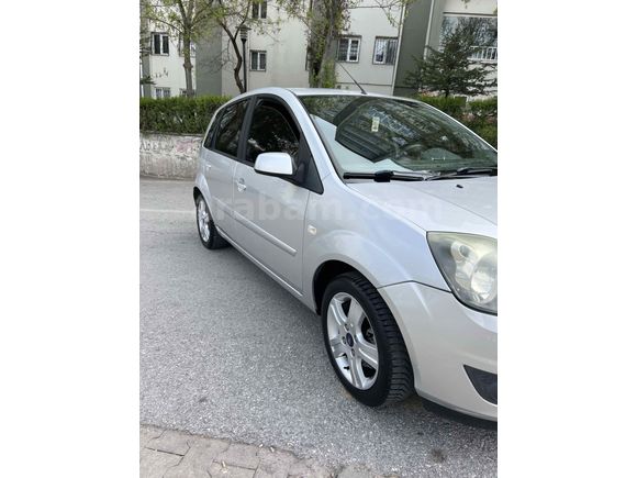 Sahibinden Ford Fiesta 1.4 Collection 2009 Model 