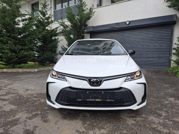 2026 TOYOTA COROLLA 1.5 VISION PLUS OTOMATİK HATASIZ SADECE 1200 KM'DE