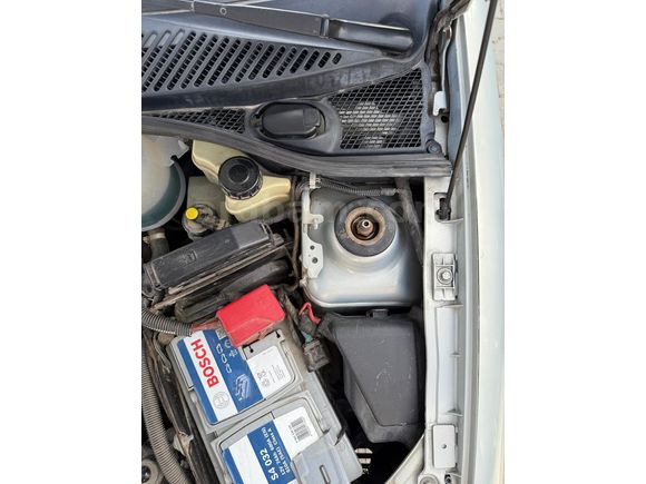 Sahibinden Renault Clio 1.4 Authentique 2004 Model