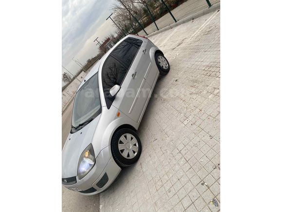 Sahibinden Ford Fiesta 1.4 TDCi Comfort 2008 Model 