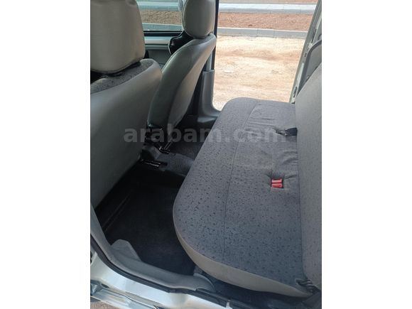 otomobil ruhsatlı Kangoo 1.5 dCi Authentique 2004 Model Gaziantep