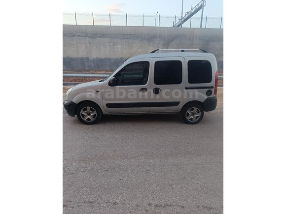 otomobil ruhsatlı Kangoo 1.5 dCi Authentique 2004 Model Gaziantep