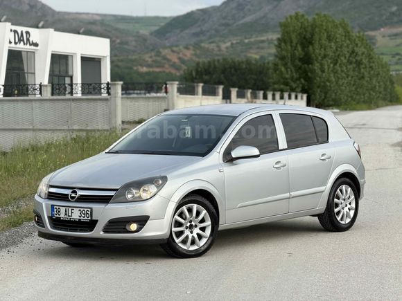 Polis Memurundan Boyasız Opel Astra