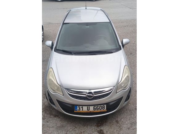 Temiz Opel Corsa 1.4 Twinport Active 2013 Model
