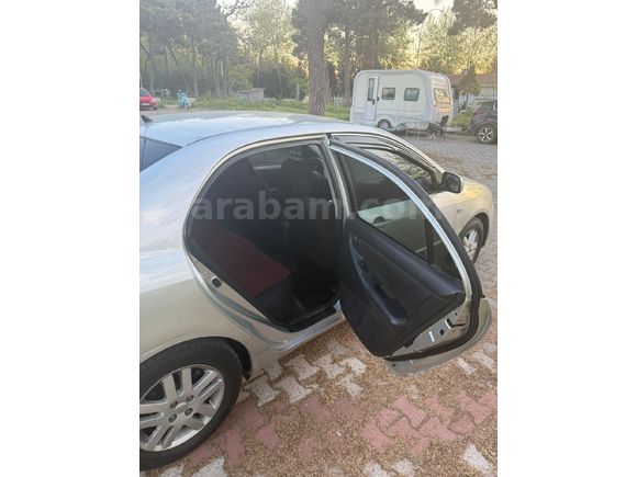Sahibinden Toyota Corolla 1.4 D-4D Terra 2006 Model
