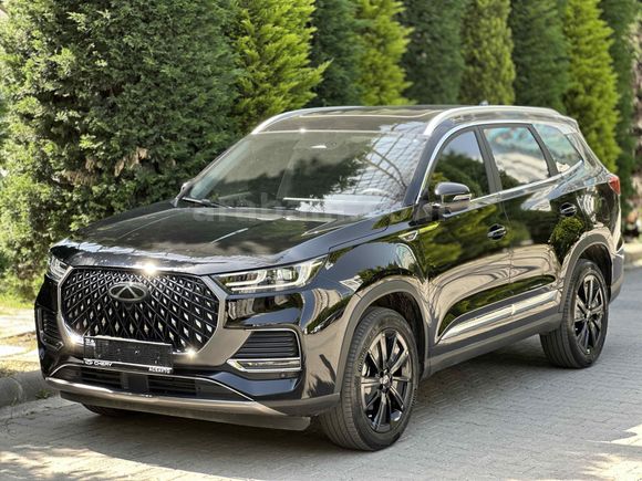  Chery Tiggo 8 Pro Max Intelligent 2025 Model  14.000km 