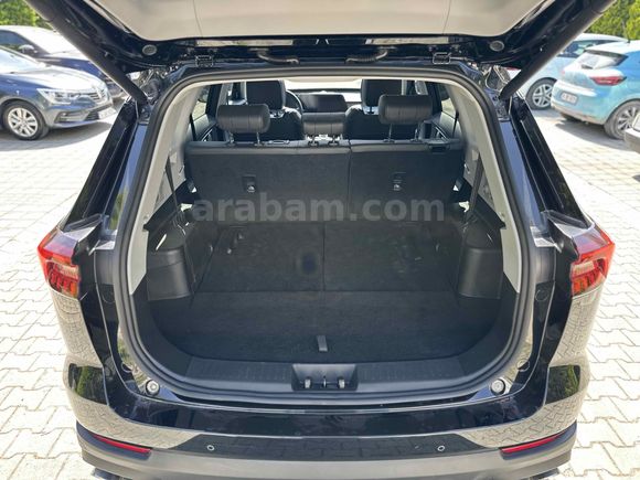  Chery Tiggo 8 Pro Max Intelligent 2025 Model  14.000km 