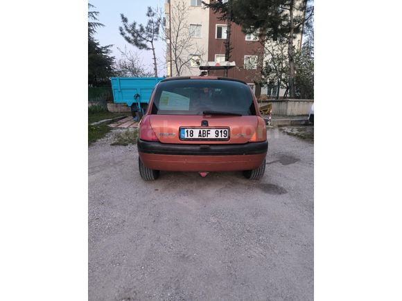 Sahibinden Renault Clio 1.6 RTE 1999 Model Ankara