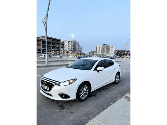 94 BİNDE TEMİZ MAZDA 3