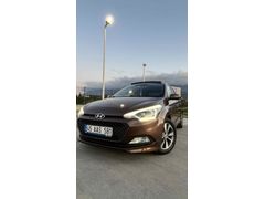 Sahibinden Hyundai i20 1.2 MPI Style 2016 Model  65.000  km Kahverengi