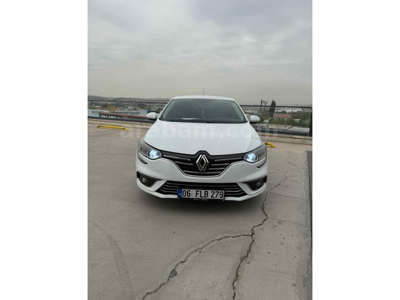  Renault Megane 1.5 dCi Touch 2017 Model  182.000 km hatasız boyasız 