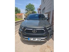 Sahibinden Toyota Hilux 2.4 D-4D 4x4 Invincible 2022 Model 