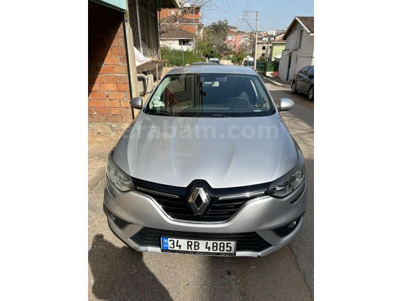 ikinci Sahibinden otomatik Renault Megane 1.5 dCi Touch Plus 2016 Model  165.000 km Gri (Gümüş)