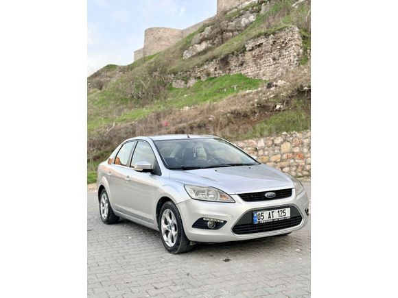 Sahibinden Ford Focus 1.6 Ti-VCT Collection 2010 Model  132.000 km Gri