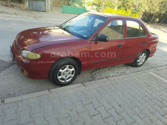 Sahibinden Hyundai Accent 1.3 LX 1998 Model  358.000 km Bordo