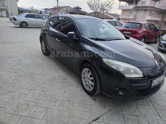 Sahibinden Renault Megane 1.6 Privilege 2010 Model