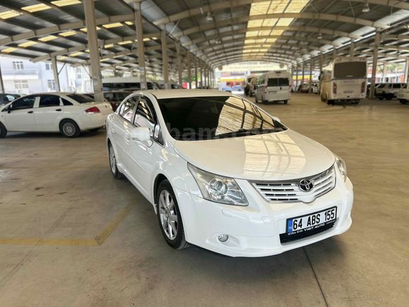 Sahibinden Toyota Avensis 1.6 Elegant Extra 2011 Model 