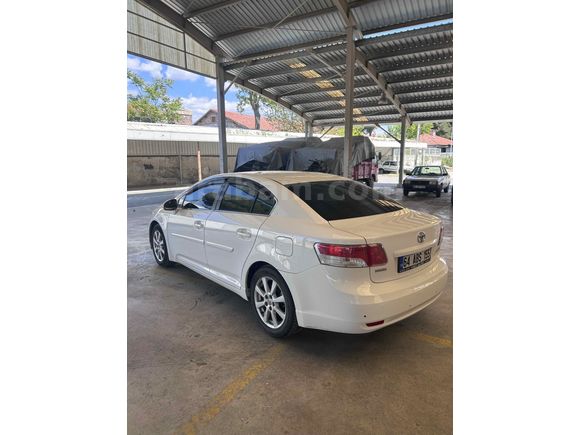 Sahibinden Toyota Avensis 1.6 Elegant Extra 2011 Model 