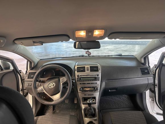 Sahibinden Toyota Avensis 1.6 Elegant Extra 2011 Model 