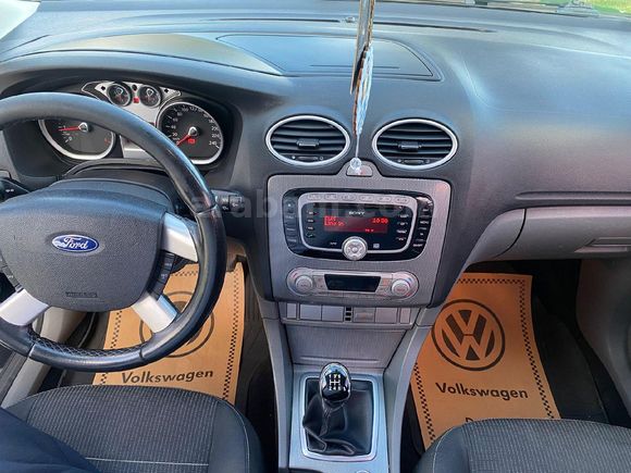 Sahibinden Ford Focus 1.6 Ti-VCT Titanium 2010 Model