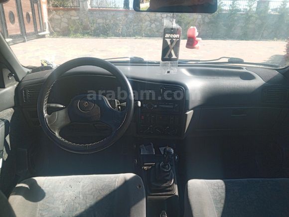 Sahibinden Renault R 19 1.6 Europa RT 1997 Model