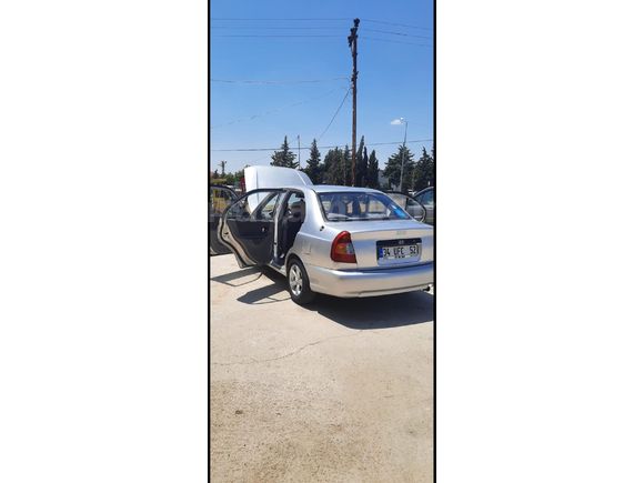 Sahibinden Hyundai Accent 1.3 LX 2001 Model