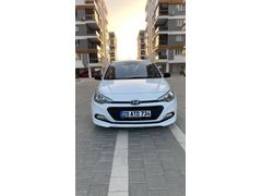 Sahibinden Hyundai i20 1.2 MPI Jump 2015 Model  227.000 km Beyaz