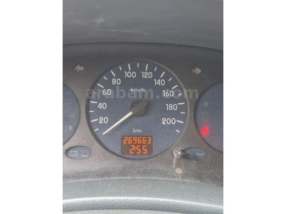 otomobil ruhsatli Renault Kangoo 1.9 D 2000 Model Samsun