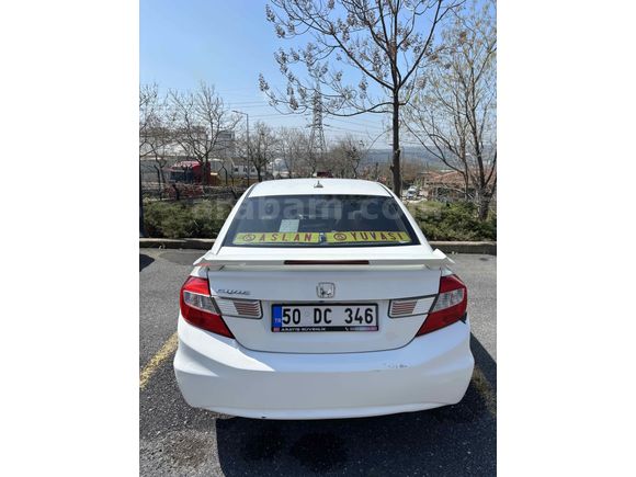 Sahibinden Honda Civic 1.6i VTEC Eco Elegance 2013 Model 