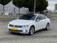 Sahibinden Volkswagen Passat 1.6 TDi BlueMotion Highline 2017 Model  240.000 km Beyaz