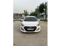 Sahibinden Hyundai i30 1.6 CRDi Style 2014 Model  215.000 km Beyaz