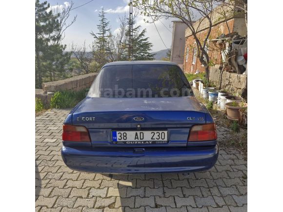 Sahibinden Ford Escort 1.6 CLX 1996 Model
